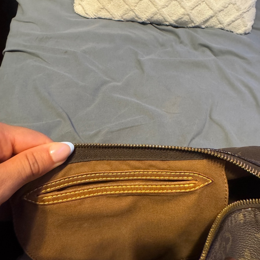 Vintage Louis Vuitton Monogram Speedy - Picture 4 of 4